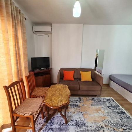 Apartament Property Albania 7 Tirana Exterior foto